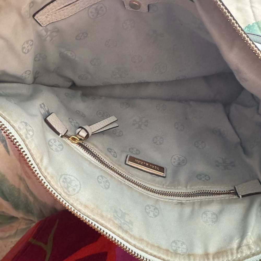 Tory Burch Light Blue Crossbody - Picture 3 of 9